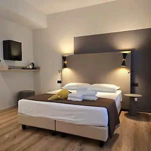 Otel Porta Pia, Roma