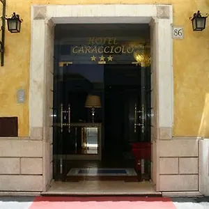 Otel Caracciolo, Roma